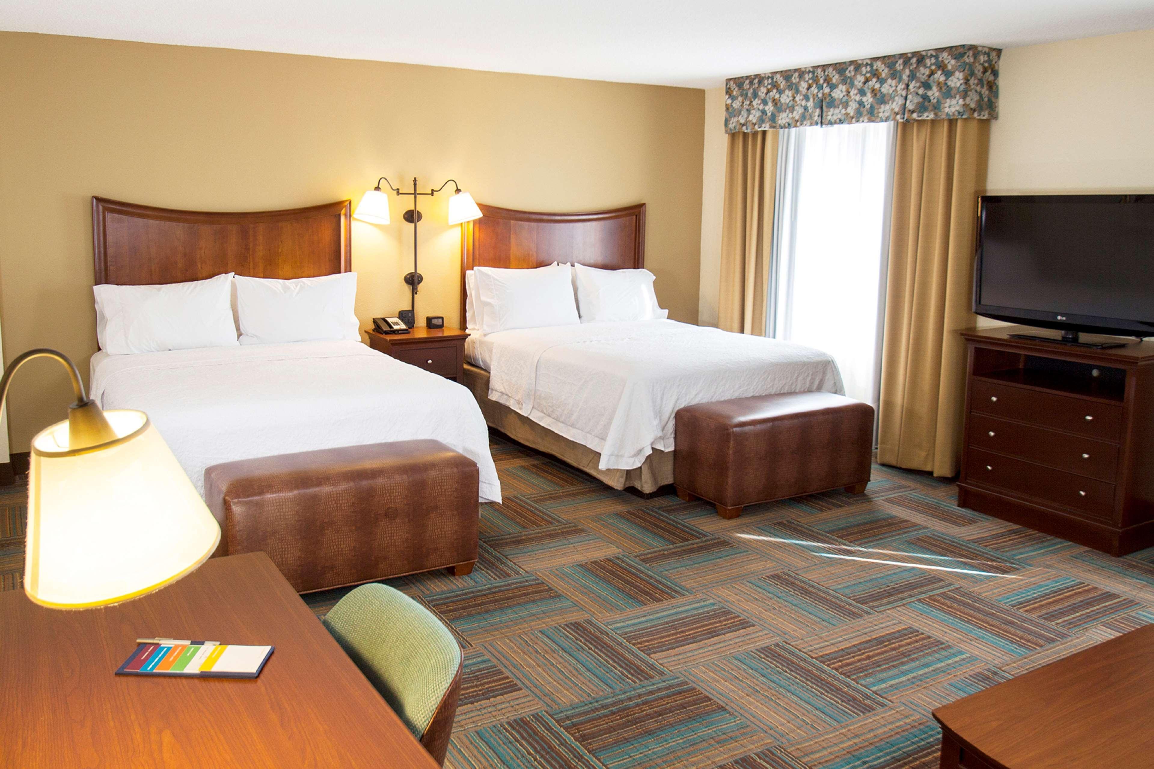Hampton Inn & Suites Fort Myers-Colonial Boulevard Экстерьер фото
