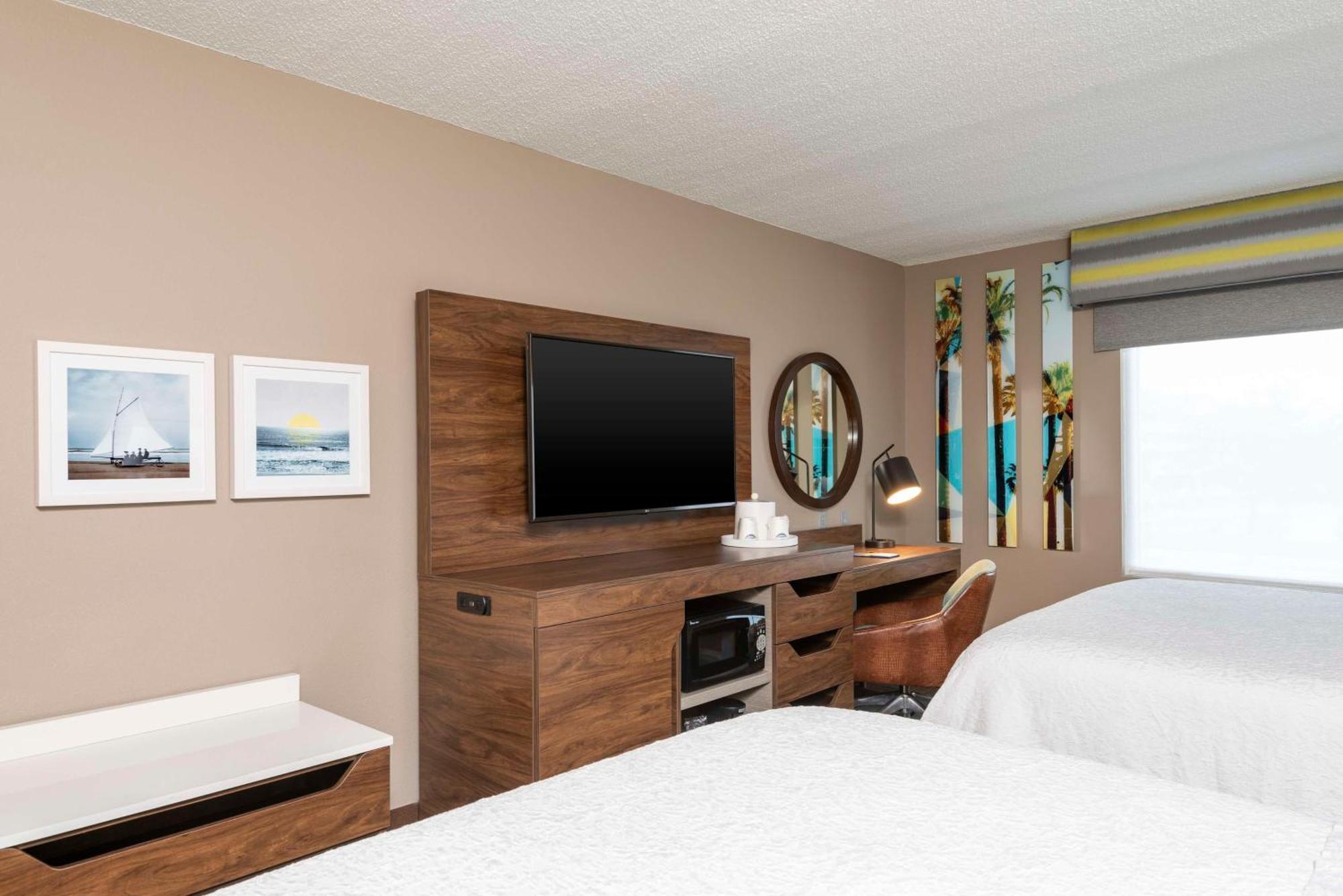 Hampton Inn & Suites Fort Myers-Colonial Boulevard Экстерьер фото
