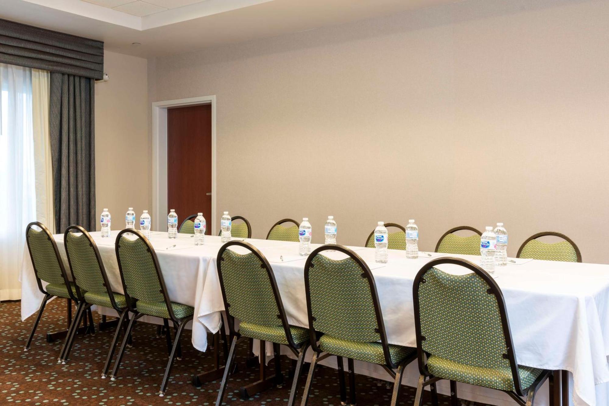Hampton Inn & Suites Fort Myers-Colonial Boulevard Экстерьер фото