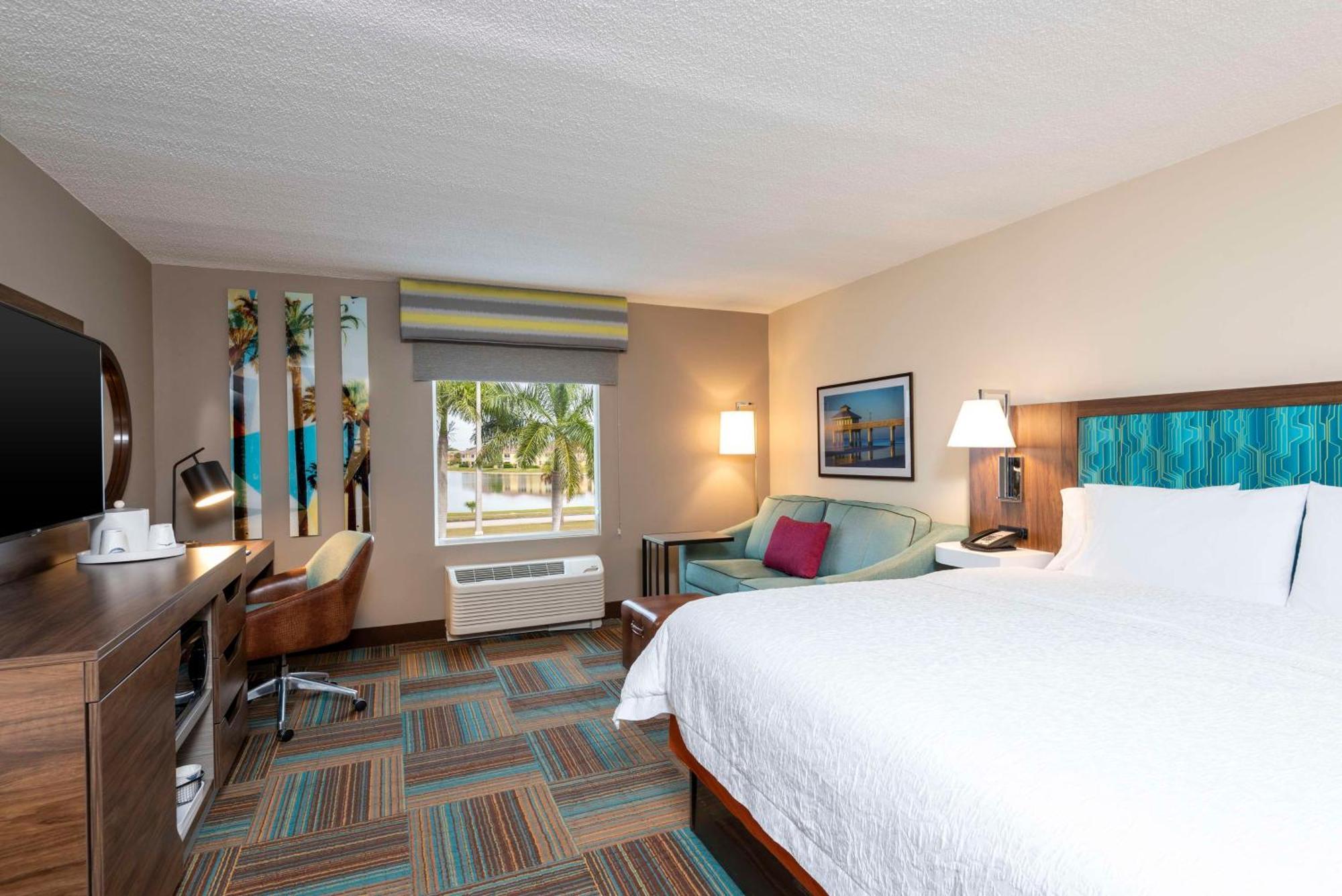 Hampton Inn & Suites Fort Myers-Colonial Boulevard Экстерьер фото