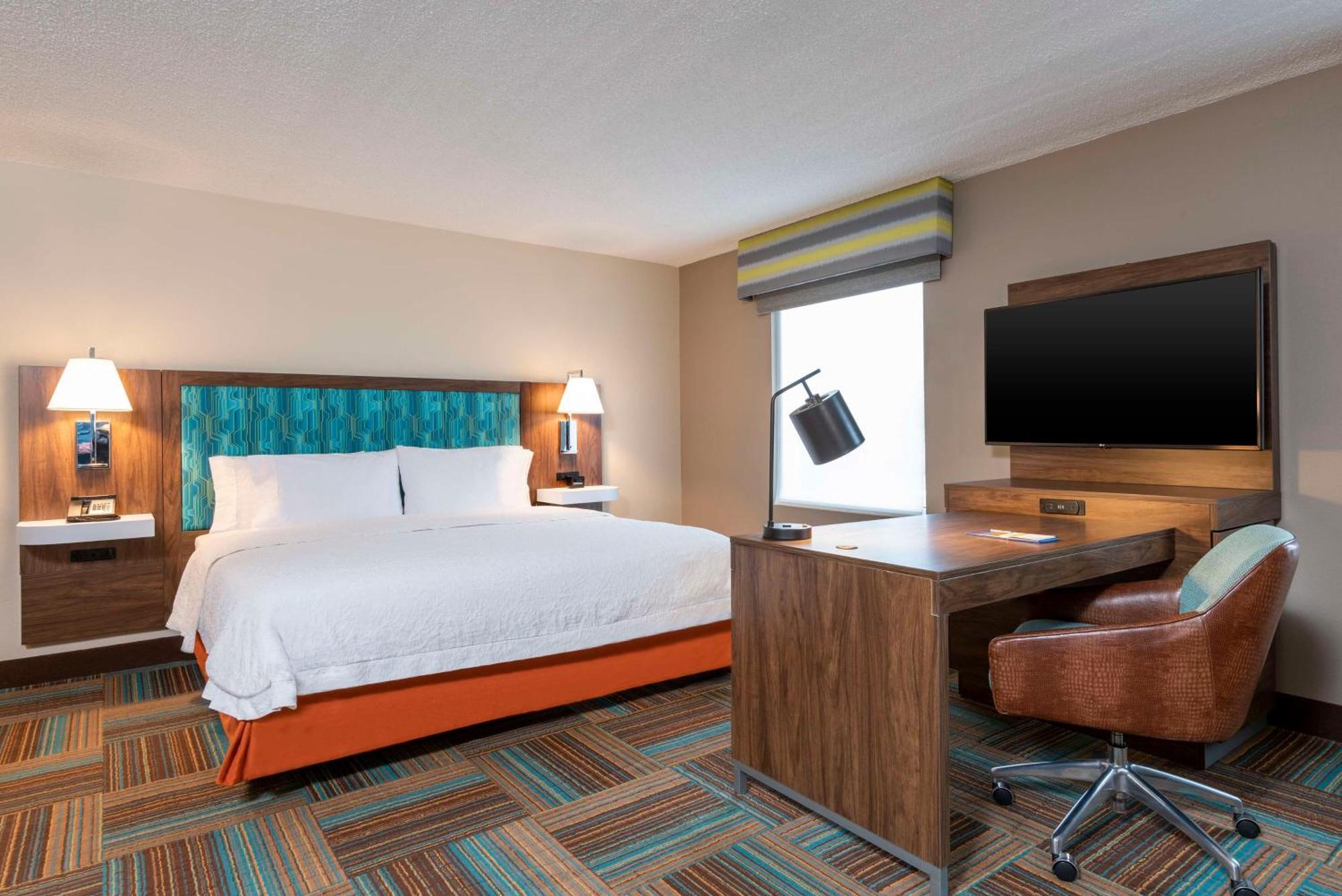 Hampton Inn & Suites Fort Myers-Colonial Boulevard Экстерьер фото